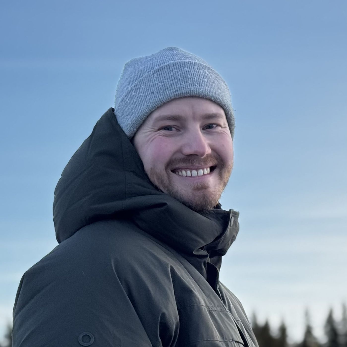 Et bilde av Runar fra en kald norsk vinter